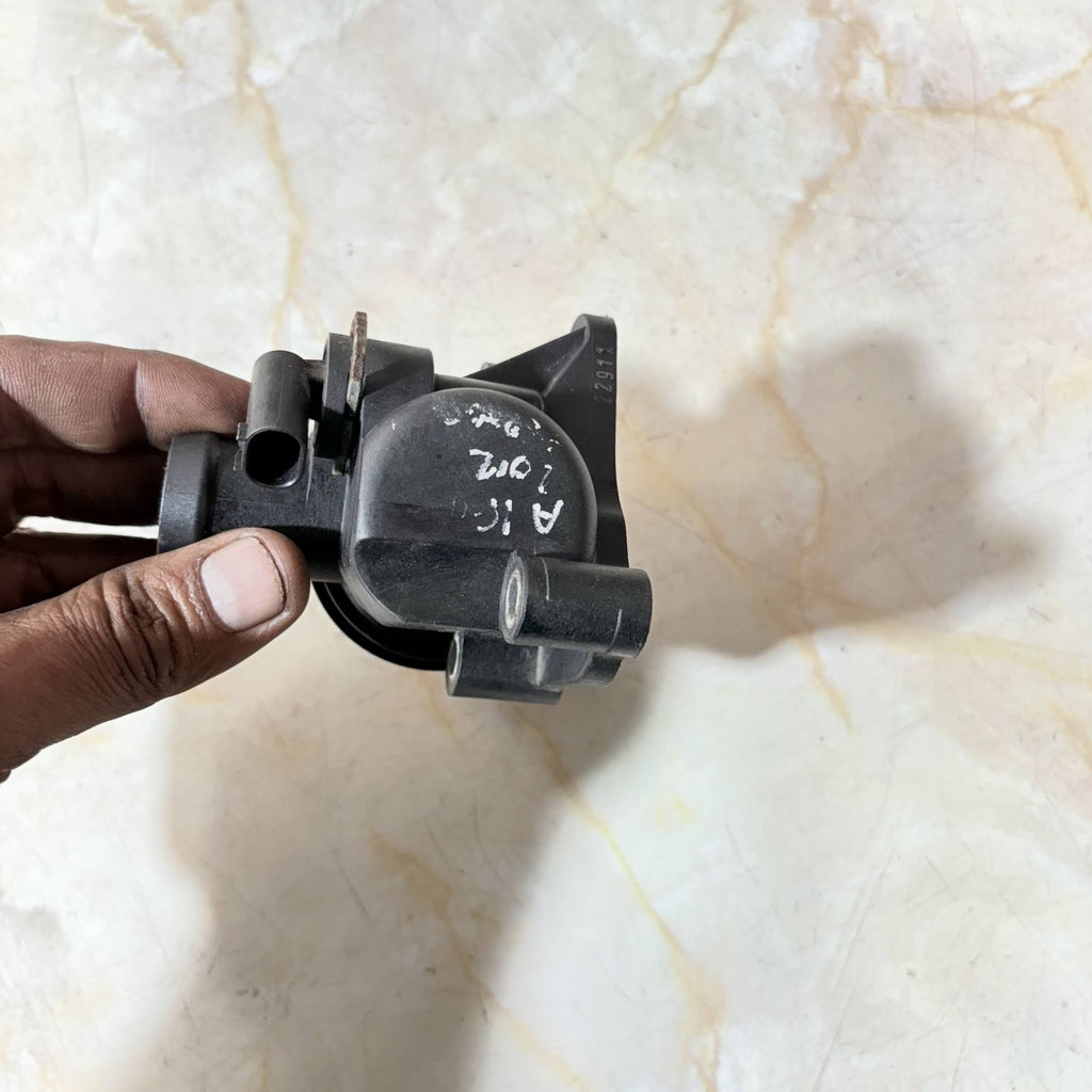 MERCEDES A SERIES 2012 THERMOSTAT & HOUSING A266 203 06 75