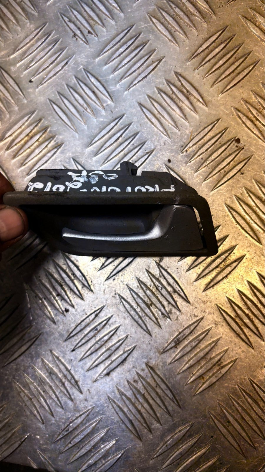 SAGA PROTON DRIVER SIDE RIGHT REAR INTERIOR DOOR HANDLE