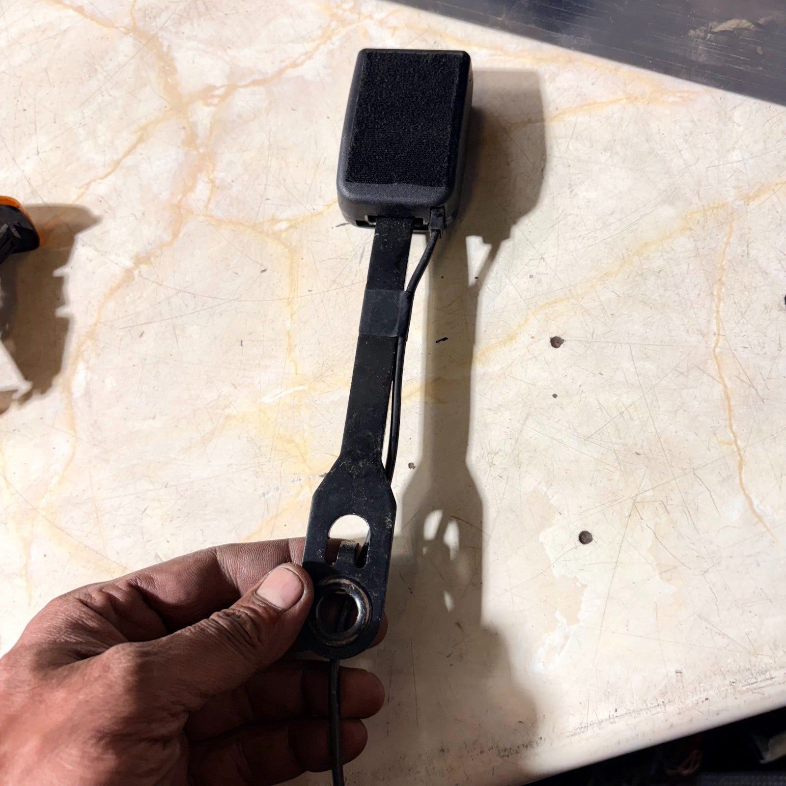 Peugeot 407 2004-2010 Front Left Passenger Seat Belt Stalk Buckle