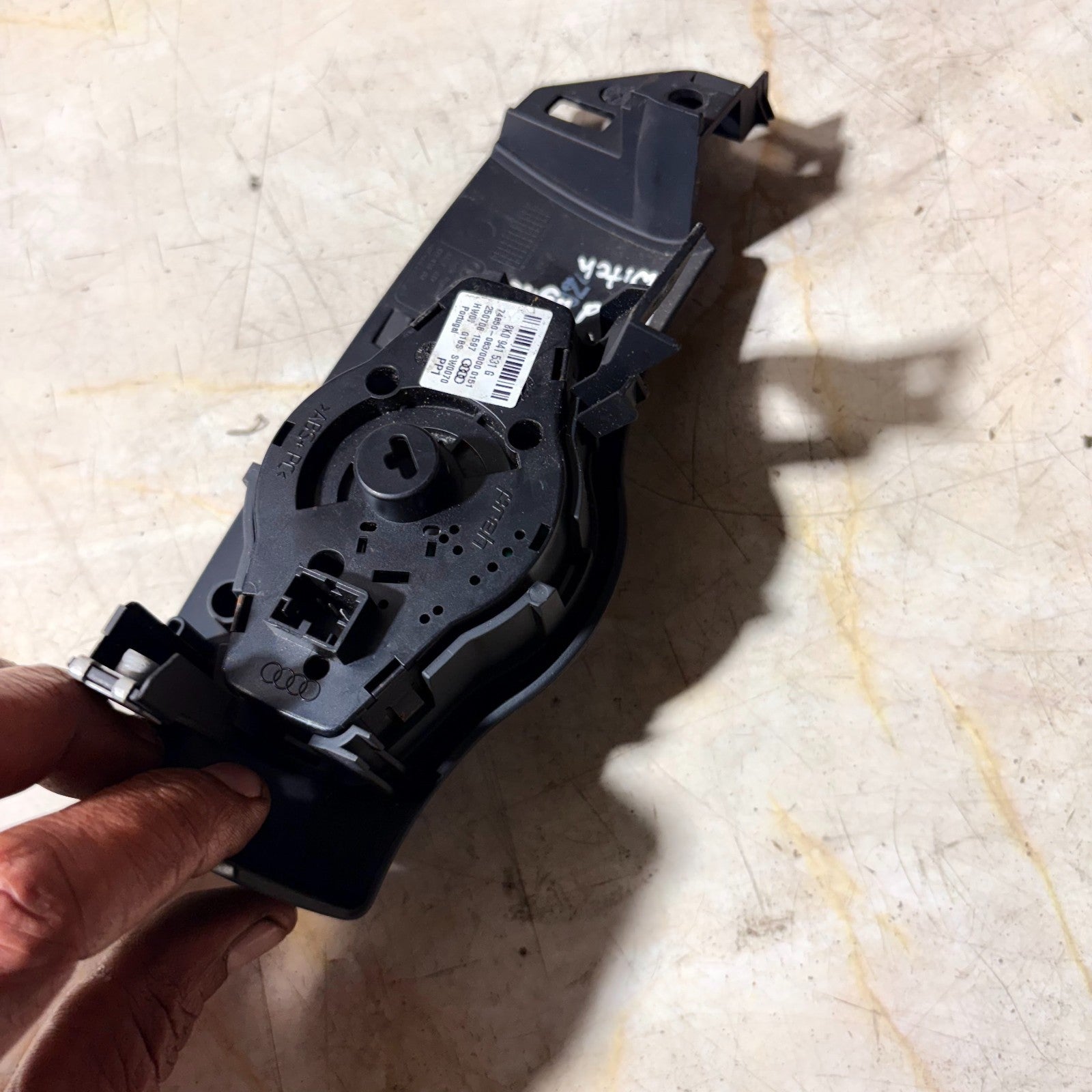 AUDI A4 B8 2009-2013 HEADLIGHT SWITCH UNIT 8KO941531G