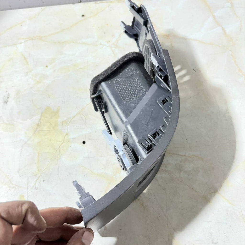 HONDA CR-V MK3 Air Vent Passenger Front 77620-SWA-2004-(NSF)