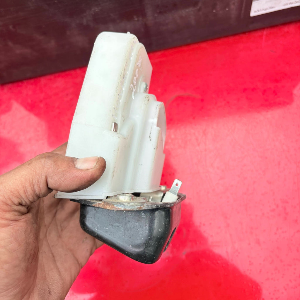 2007 HONDA CR-V BOOT LOCK CATCH EU-K93-61120A
