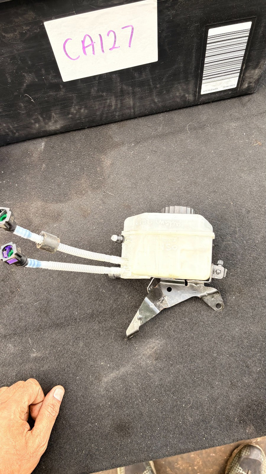 Vauxhall Adam 2017 Petrol Brake Fluid Reservoir Tank 0204051244