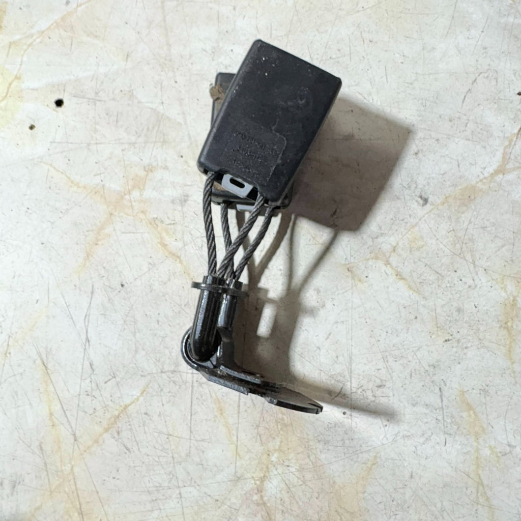 JAGUAR X-TYPE 05-09 LEFT REAR SEAT BELT DOUBLE SOCKETS BUCKLE 4X43F613K21