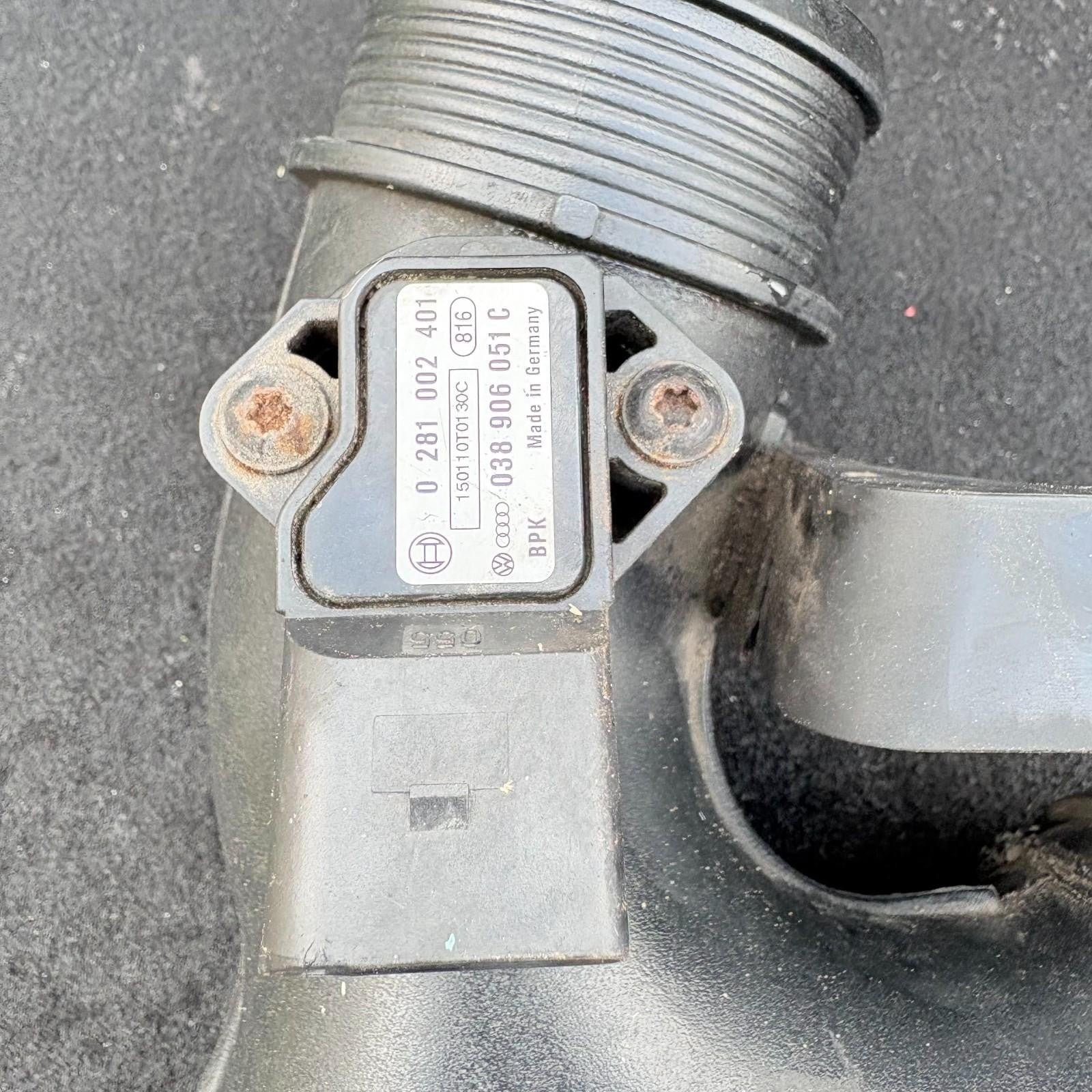 Porshe 2008 Air intake Pipe 7L6 145 795 AB GENUINE OEM