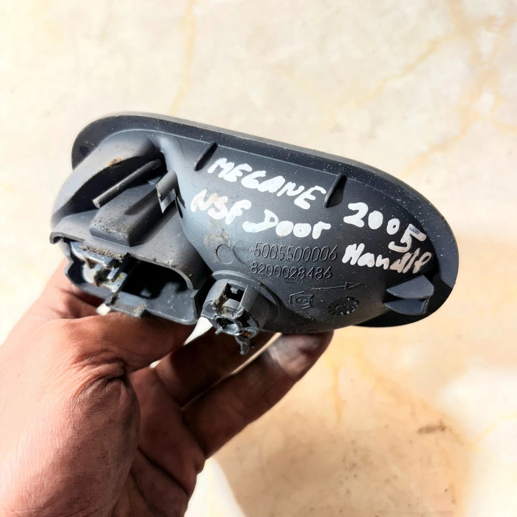 Renault Megane 2002-2008 Left Front Passenger Side Interior Door Handle 50055000