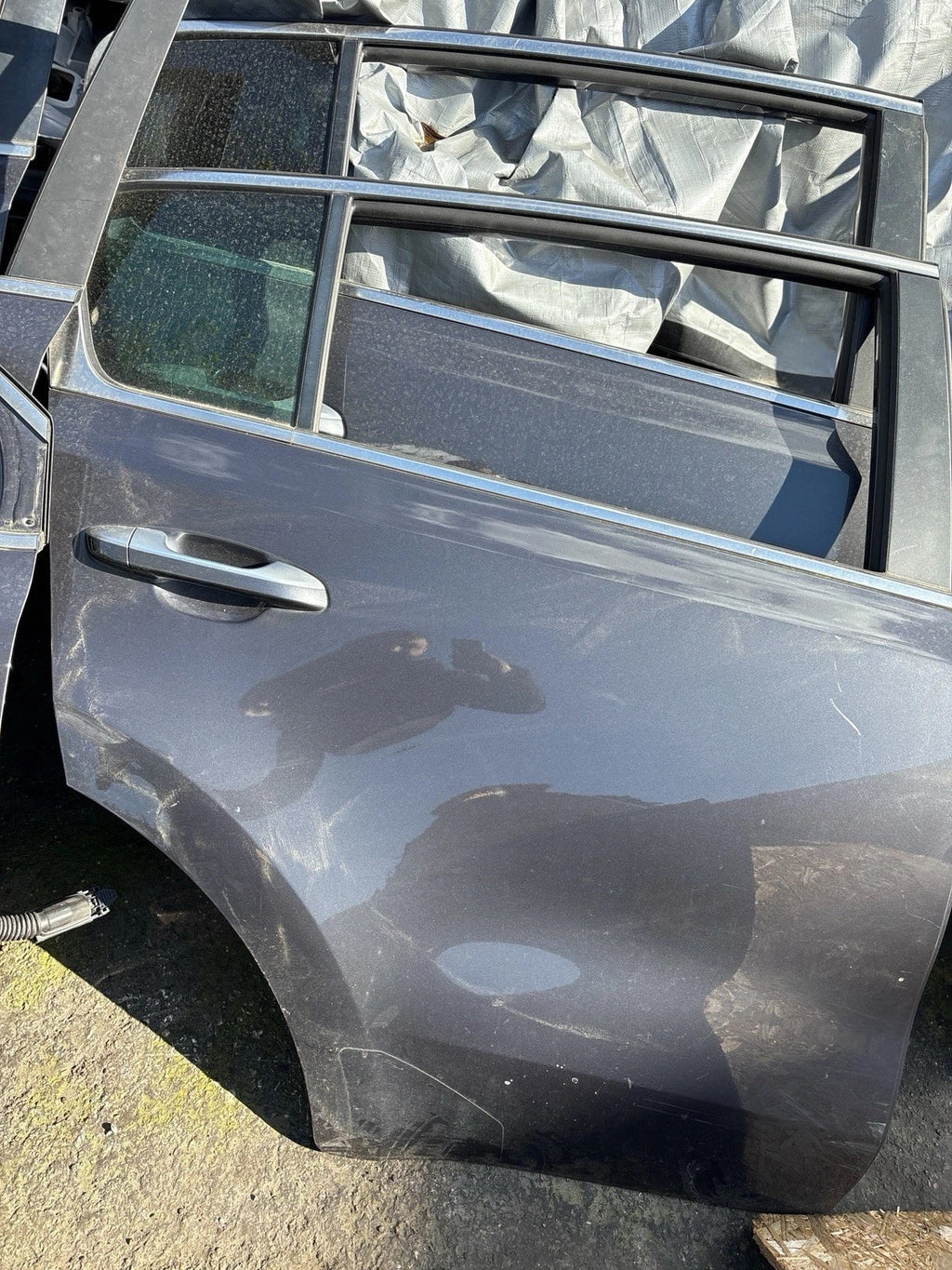 KIA SPORTAGE MK4 QL 2016-2021 5DR RIGHT REAR COMPLETE DOOR GREY FREE POSTAGE