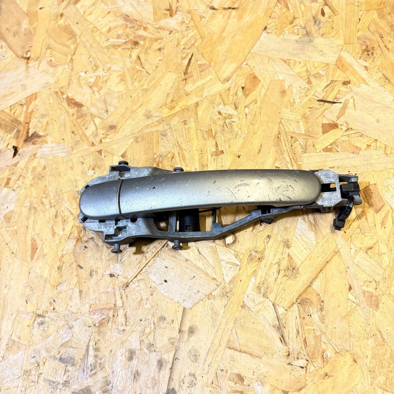 Skoda Octavia Rear Right Exterior Door Handle 5J0837886C