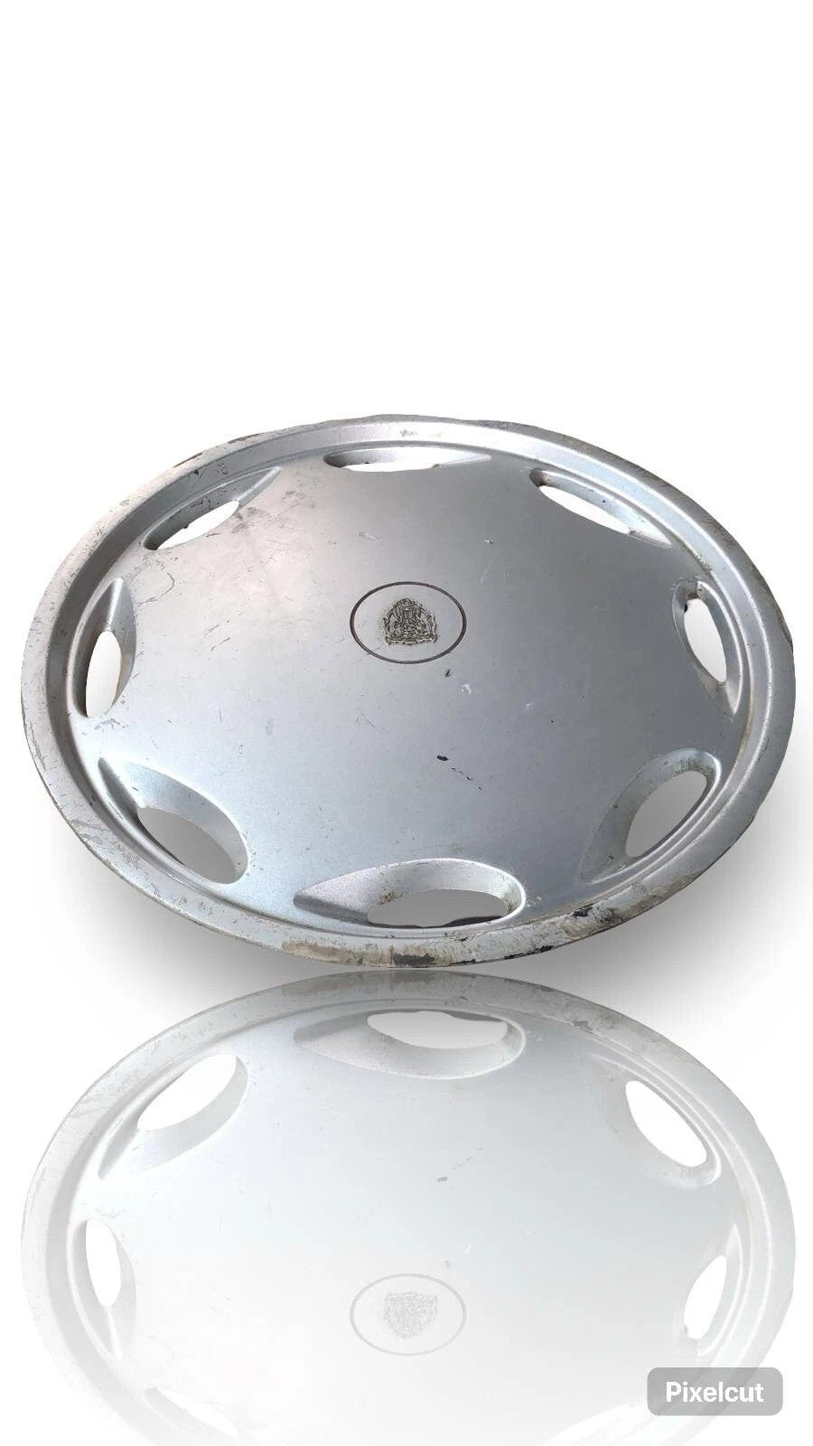 Jaguar xj6/12 XJ40 16 inch plastic hubcap CBC8873