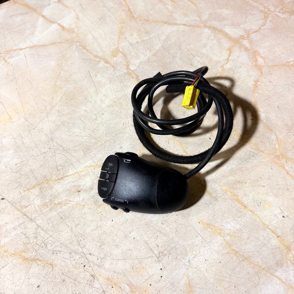 Renault Kangoo Mk1 03-07 Radio Steering Stalk Control Switch