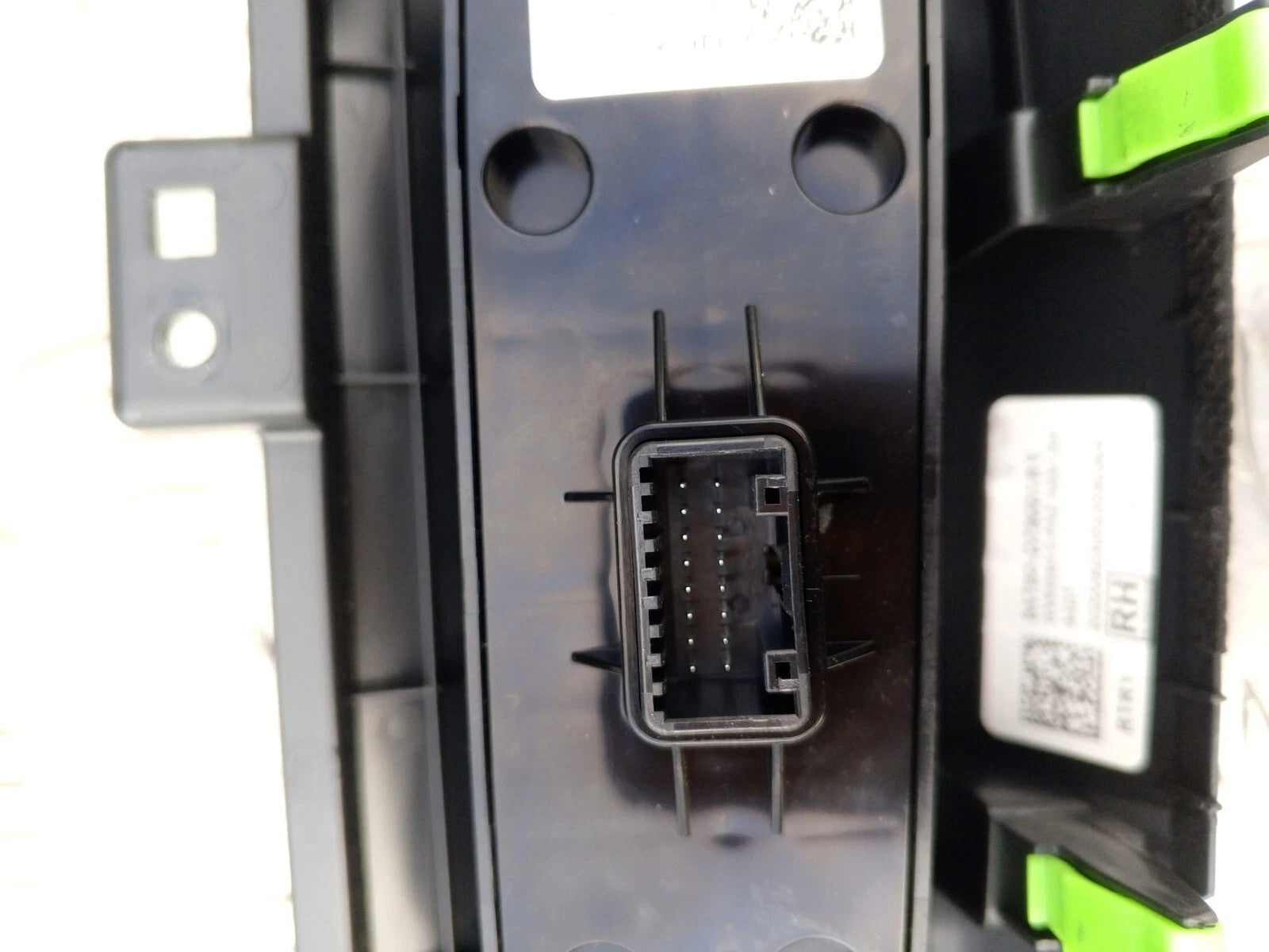 Hyundai Tucson TL 2015-2019 RHD Headlight Level TCS LKA Switch 84780-D7900TRY