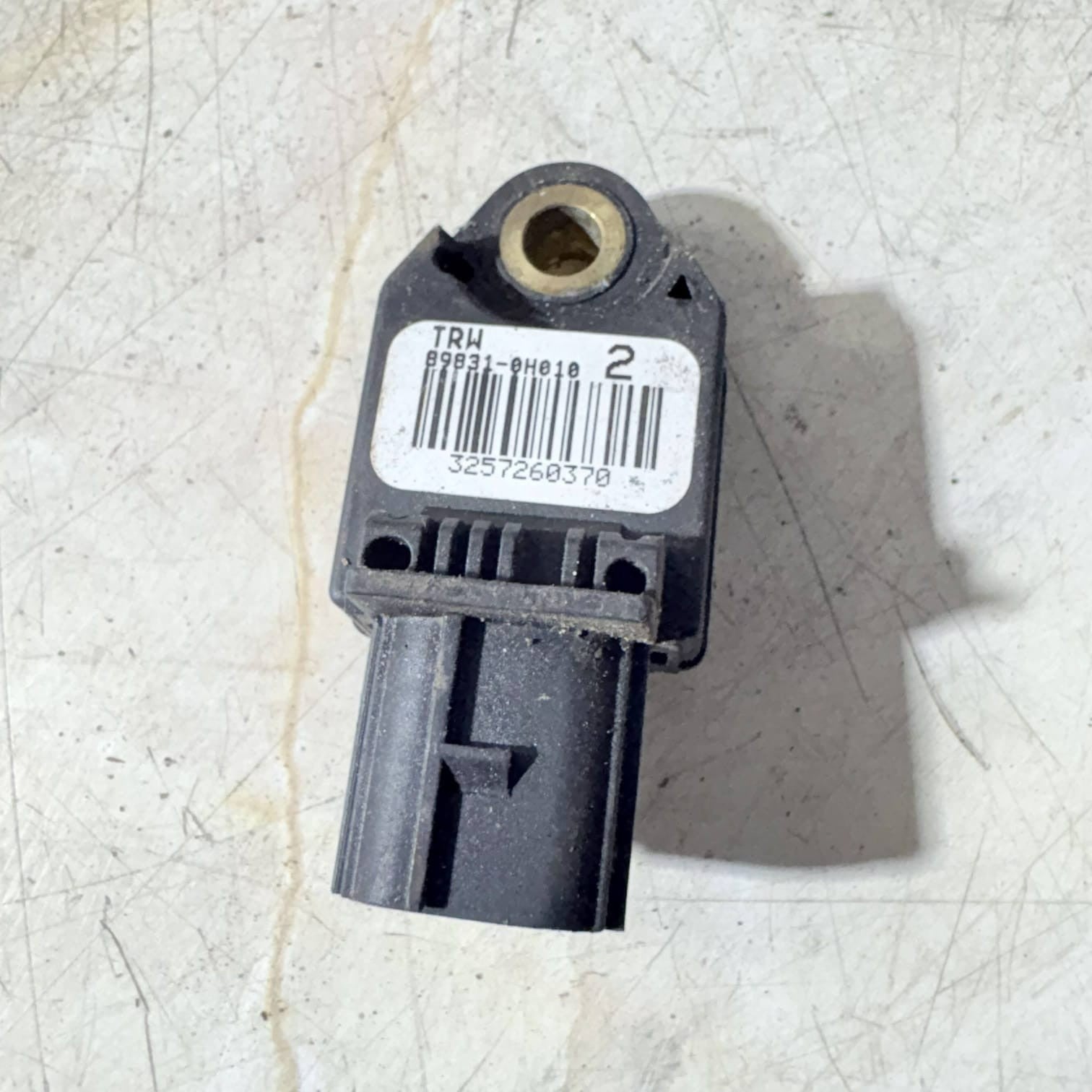 89831-0H010 CITREON C1/PEUGEOT 107 O/S CRASH SENSOR IMPACT CONTROL 2007
