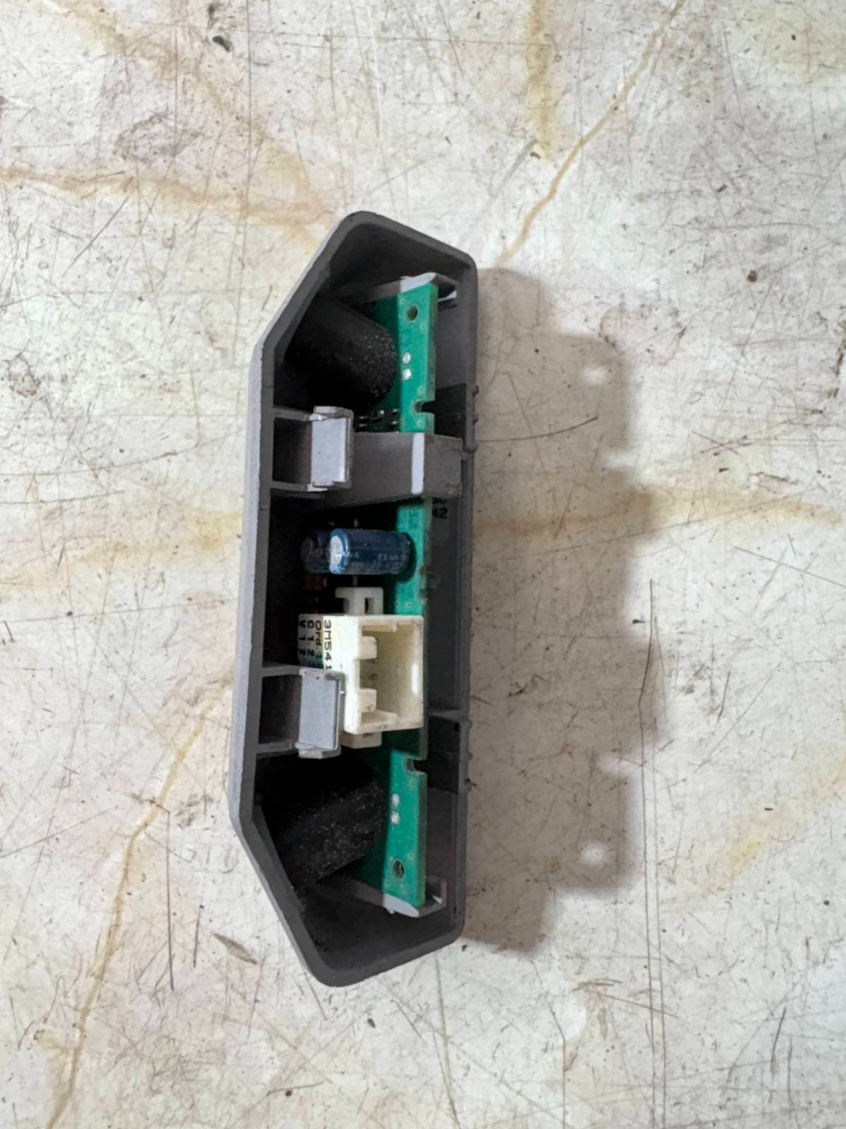 NISSAN PRIMERA P12 2002-2008 INTERIOR MOTION SENSOR ALARM 4M54143N3C