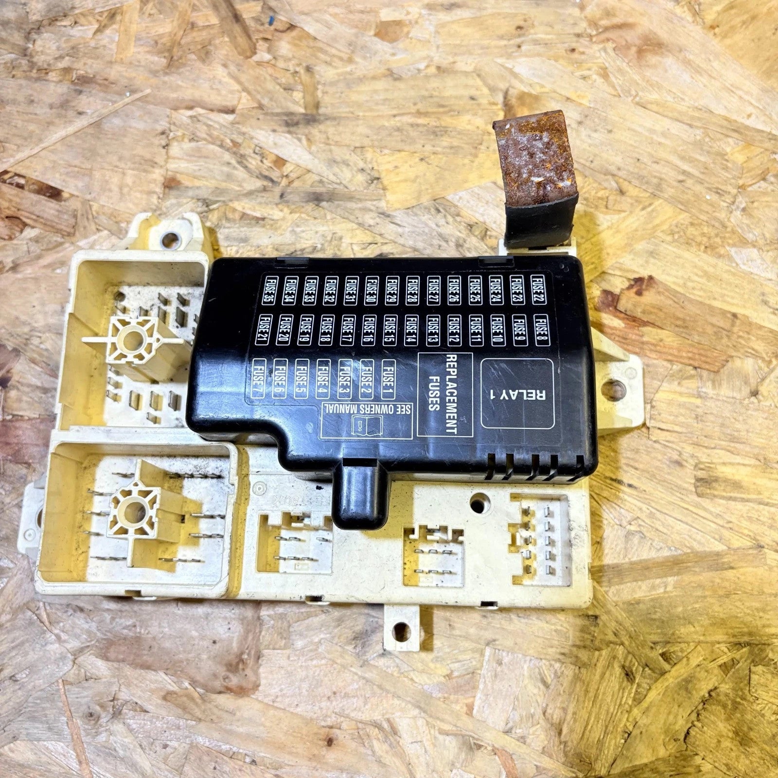 Jaguar X-Type X400 2001-2009 Interior Fuse Box 6R8T-14A067-AA