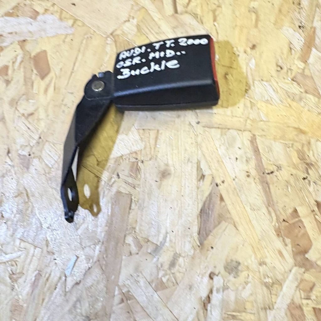 Audi TT Mark 1-Driver Rear Seatbelt Latch 8N8857740 2000