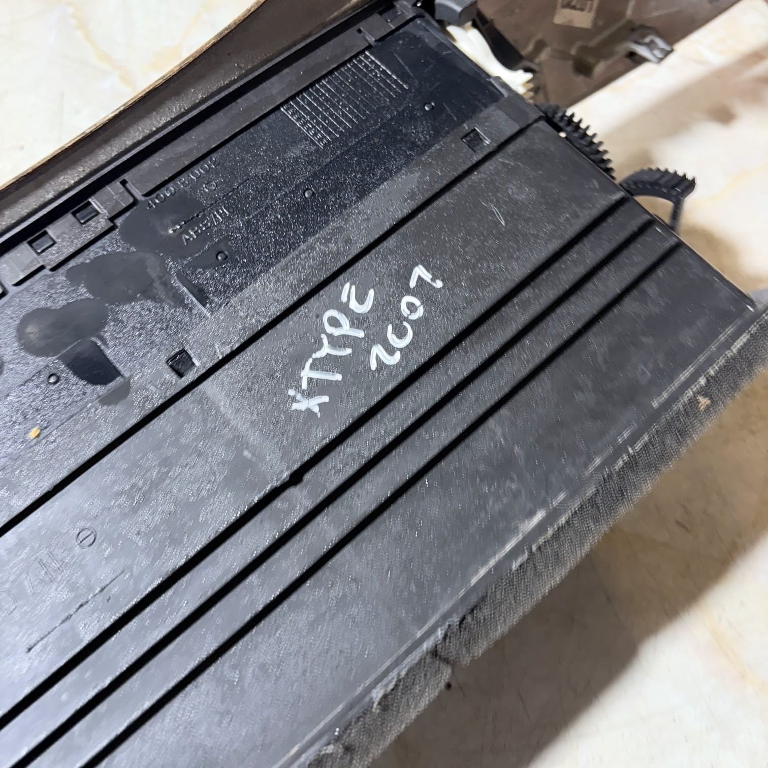 18524 H2F 2007 JAGUAR X TYPE DASHBOARD CENTER HEATER AIR VENTS 1X436770AN
