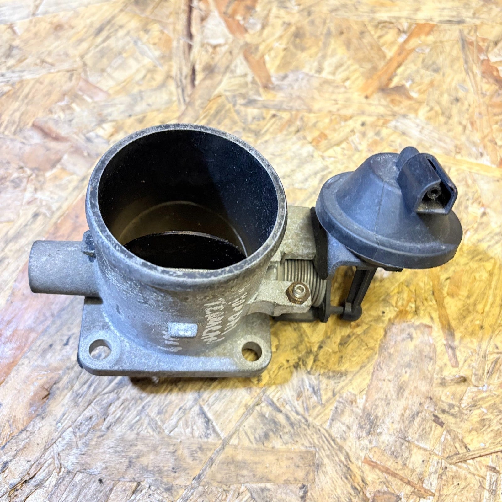 2003-2009 HYUNDAI TERRACAN THROTTLE BODY 35100-27XXX