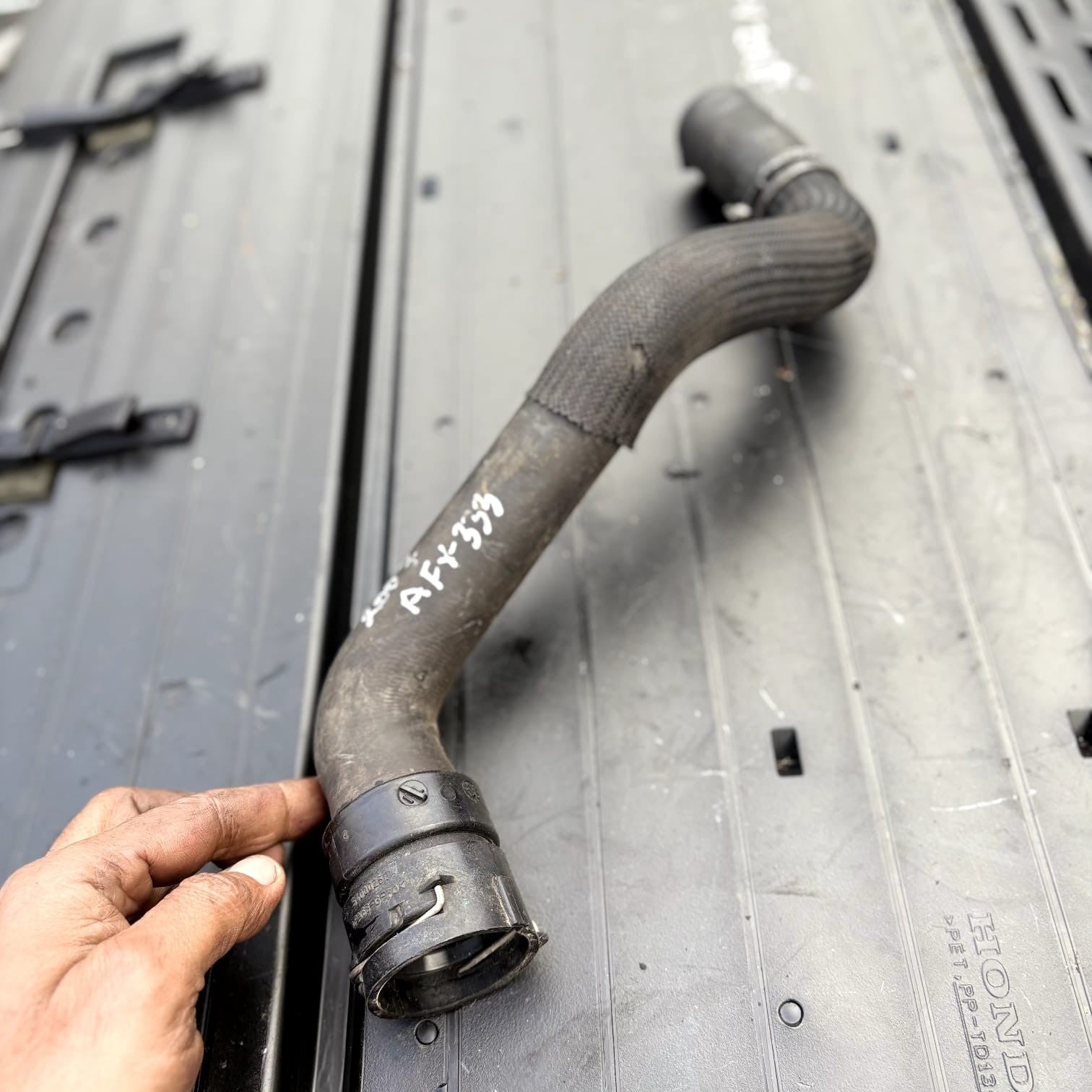 Land Rover Freelander 2 L359 Radiator Top Hose LR006135 6G91-8260-MD 2006-2014