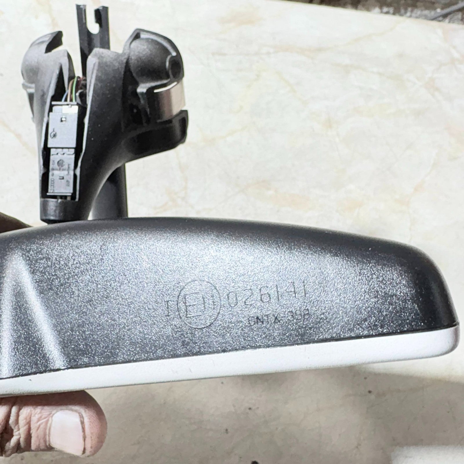 Volkswagen Touareg I 2011 Interior rear view mirror 026141