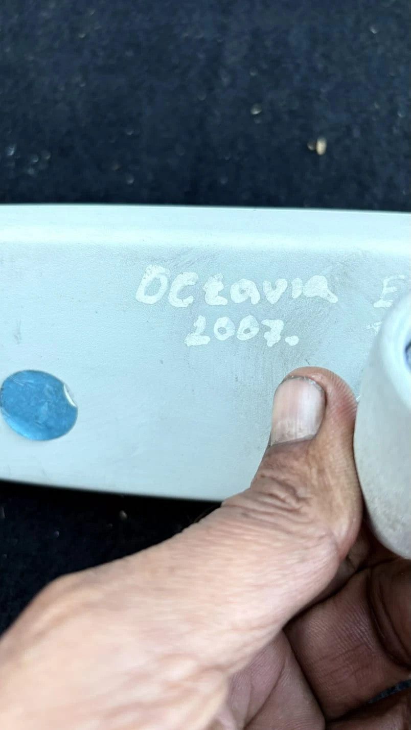 Skoda Octavia MK2 VW Golf Passat 2004-2013 Interior Rear View Mirror E9 014022