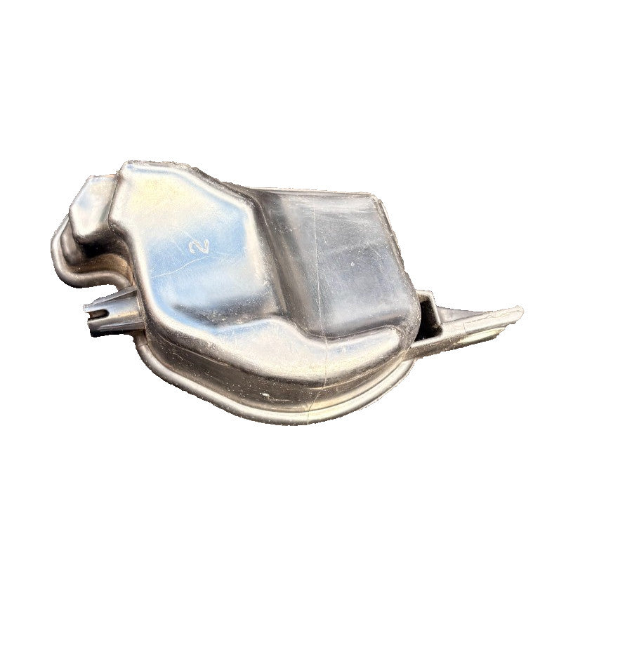 Mazda 3 BK 1.6 MZ-CD Diesel Vacuum Reservoir Tank Canister 2004-2009 109HP