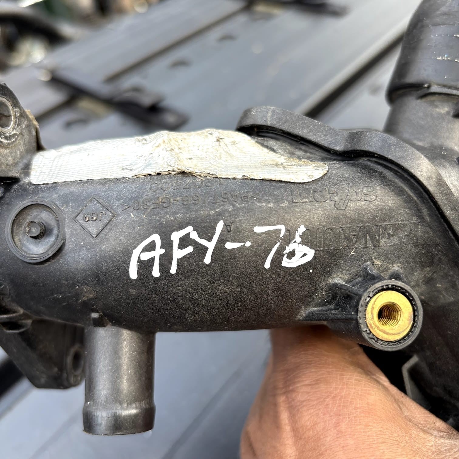 Nissan Qashqai J11 2014-2021 Air Intake Hose Pipe Tube 165763328R