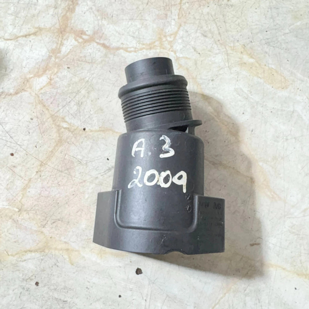 Audi A3 8P 2009 Intercooler Boost Hose Pipe Connector Adapter VW AG Charge Air