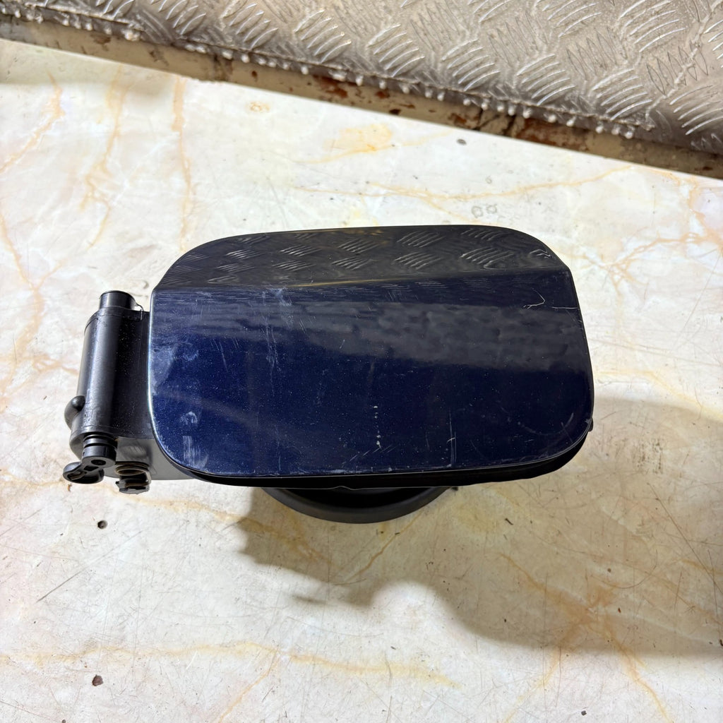BMW X5 E70 2007-2013 X5 M 2010-2013 Fuel Filler Door Pocket 7160631 51177160631