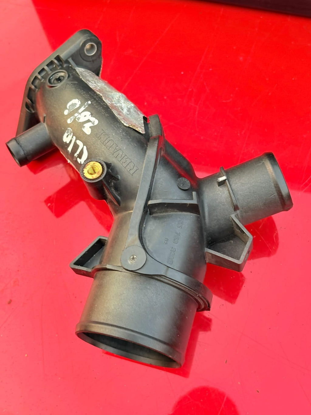 RENAULT CAPTUR 2016 Mk1 1.5 DCI AIR INTAKE PIPE HOSE 1207500