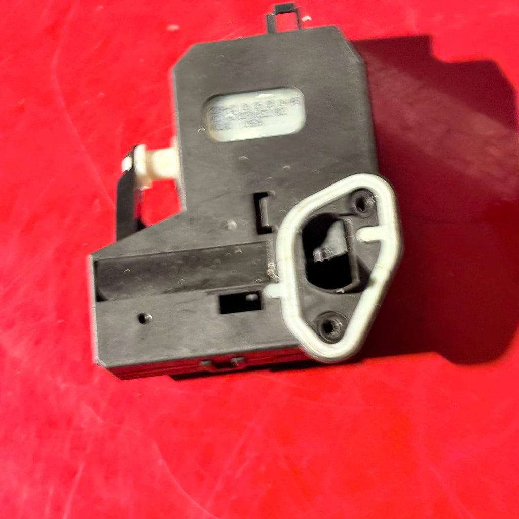 VOLVO 2008 Fuel Tank Cover Lock