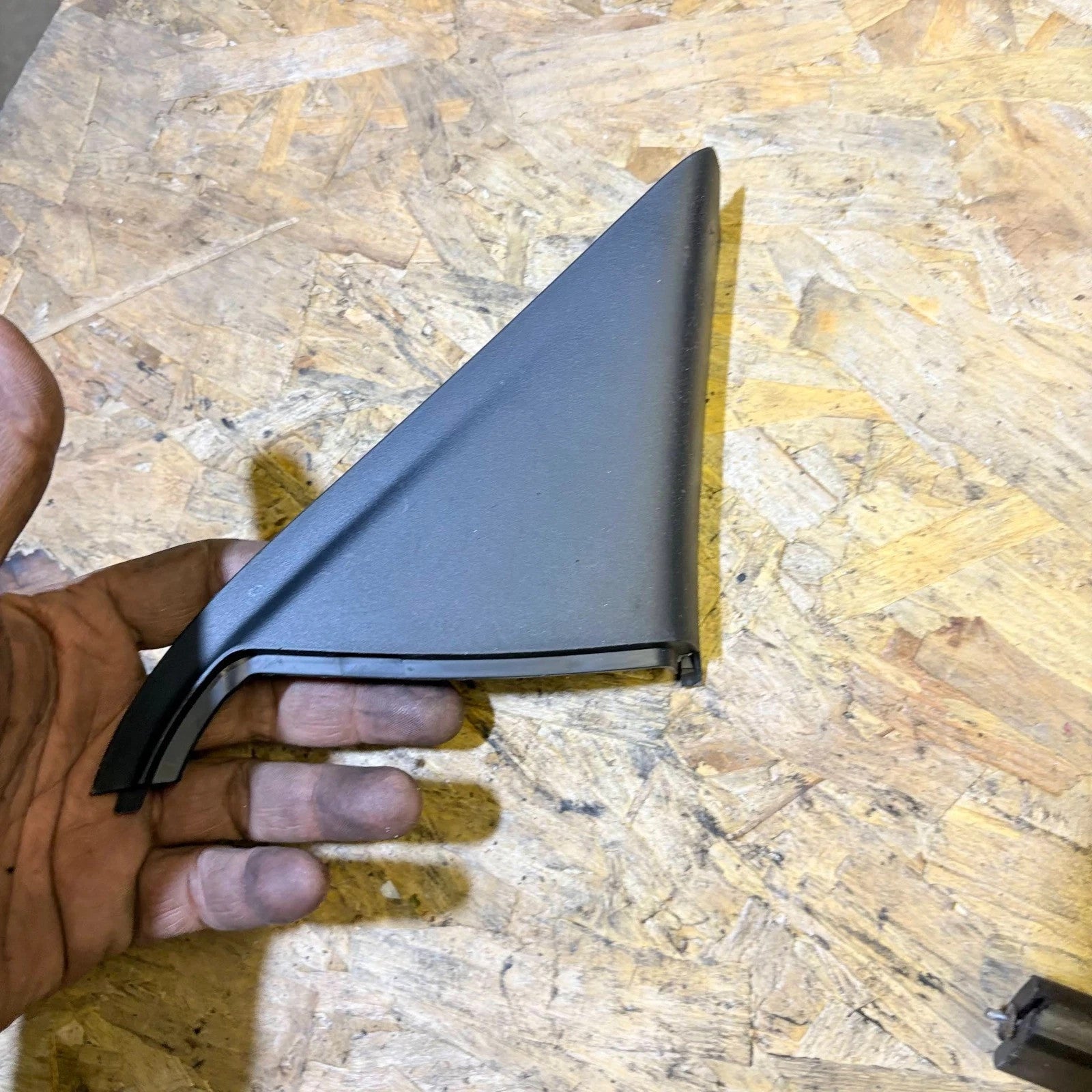 Honda Accord MK7 2002-08 Front Right Wing Door Mirror Corner Trim 76220-SEE-0030