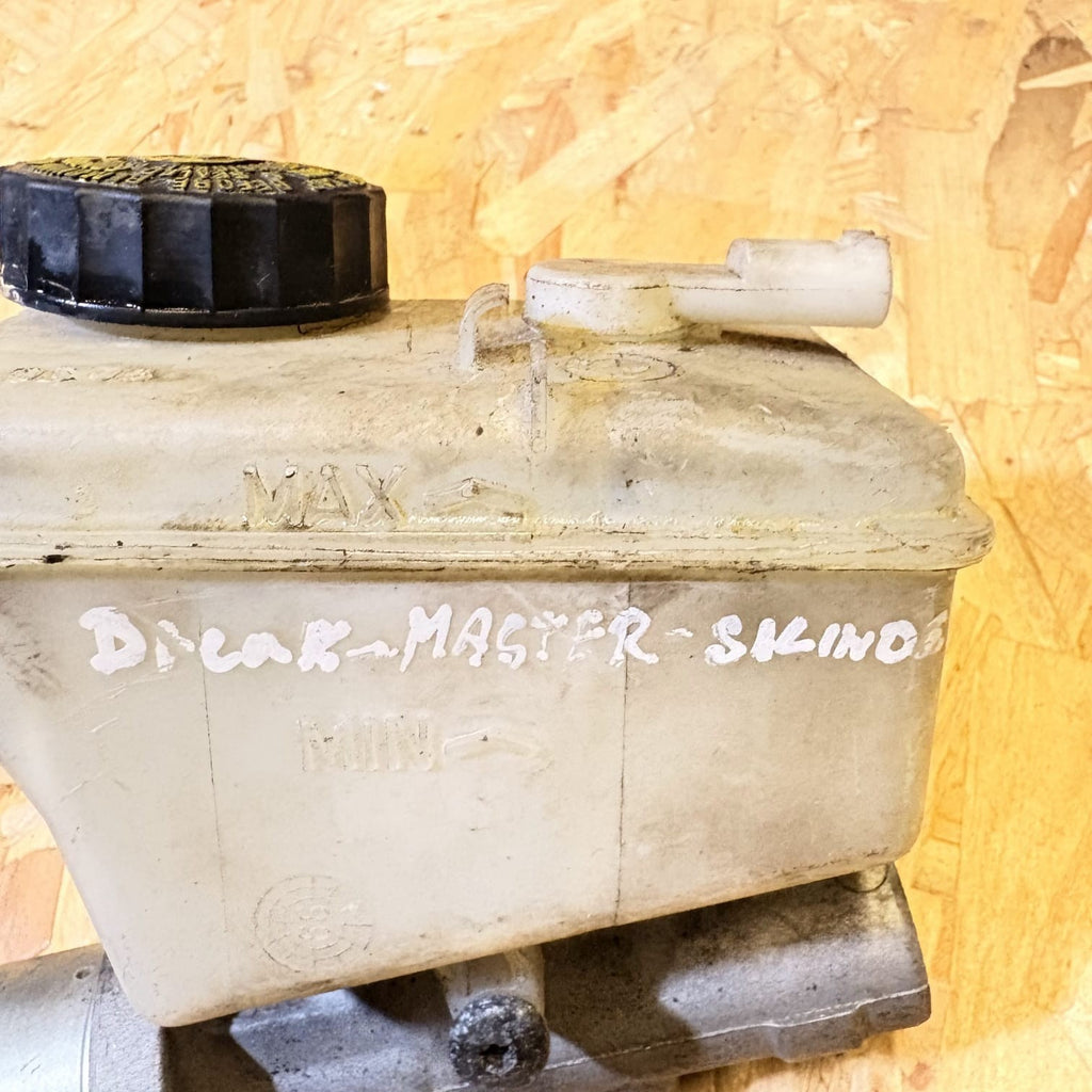 BMW 3-Series E46 Brake Master Cylinder 0335088445, 03.3508-8445 #1540668-12