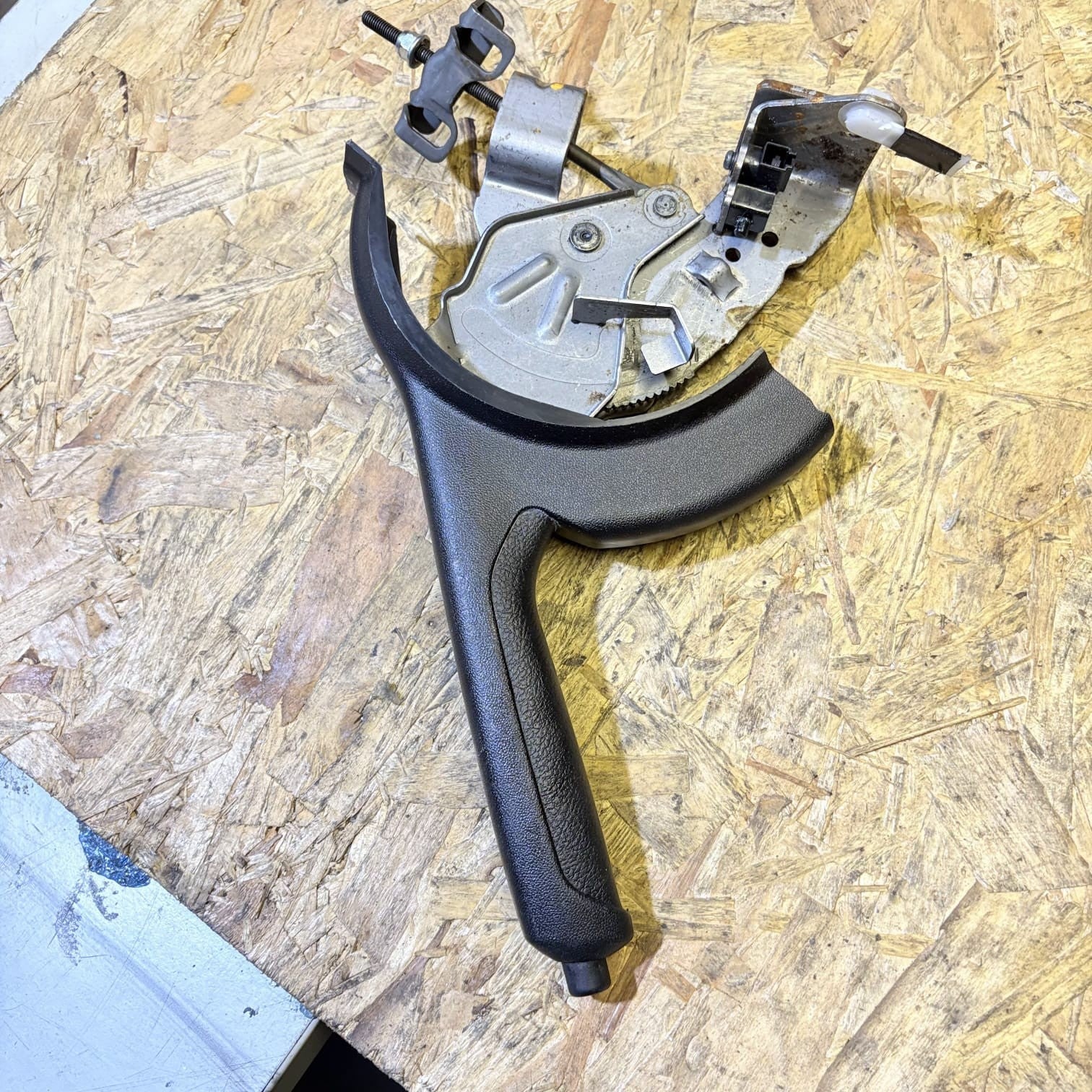 Toyota Aygo 2016-2022 AB40 HANDBRAKE