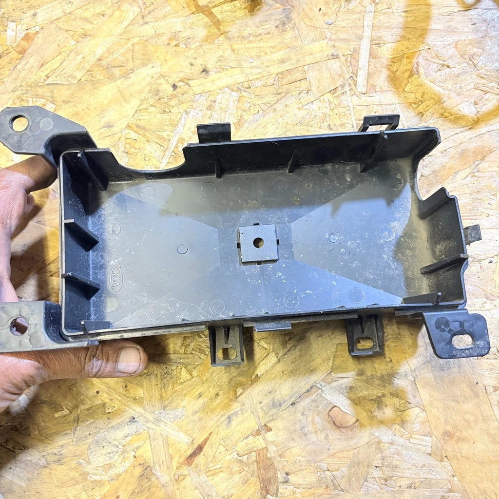 FUSE BOX Kia Sorento 2003-2006