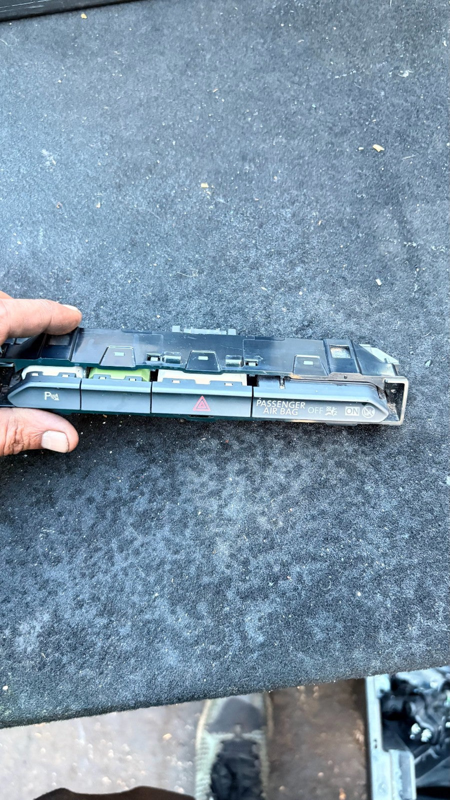 VW Passat B8 Dash Hazard Switch PDC Airbag ON/OFF 3G2853769A 2015-2019
