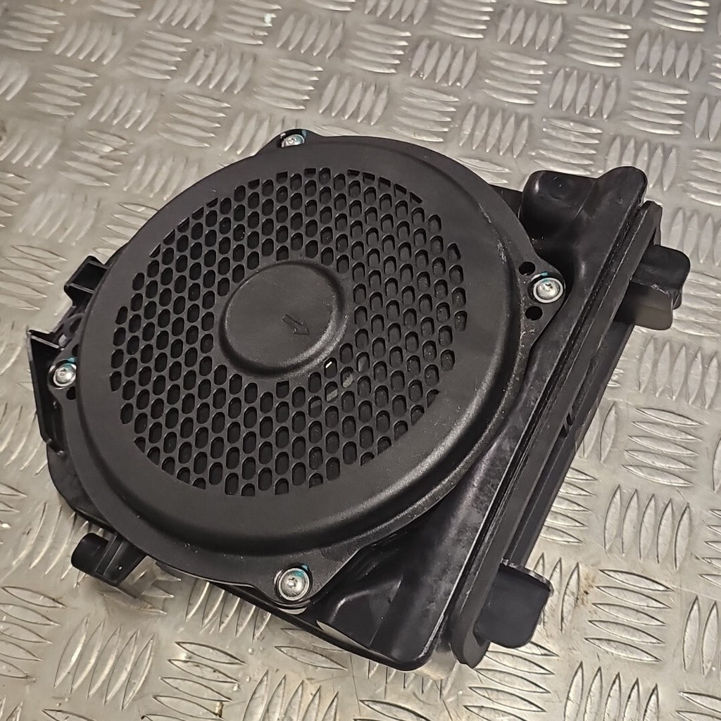 KIA STINGER CK HARMAN SUBWOOFER DRIVER FLOOR SPEAKER 96380-J5050 2018-2021