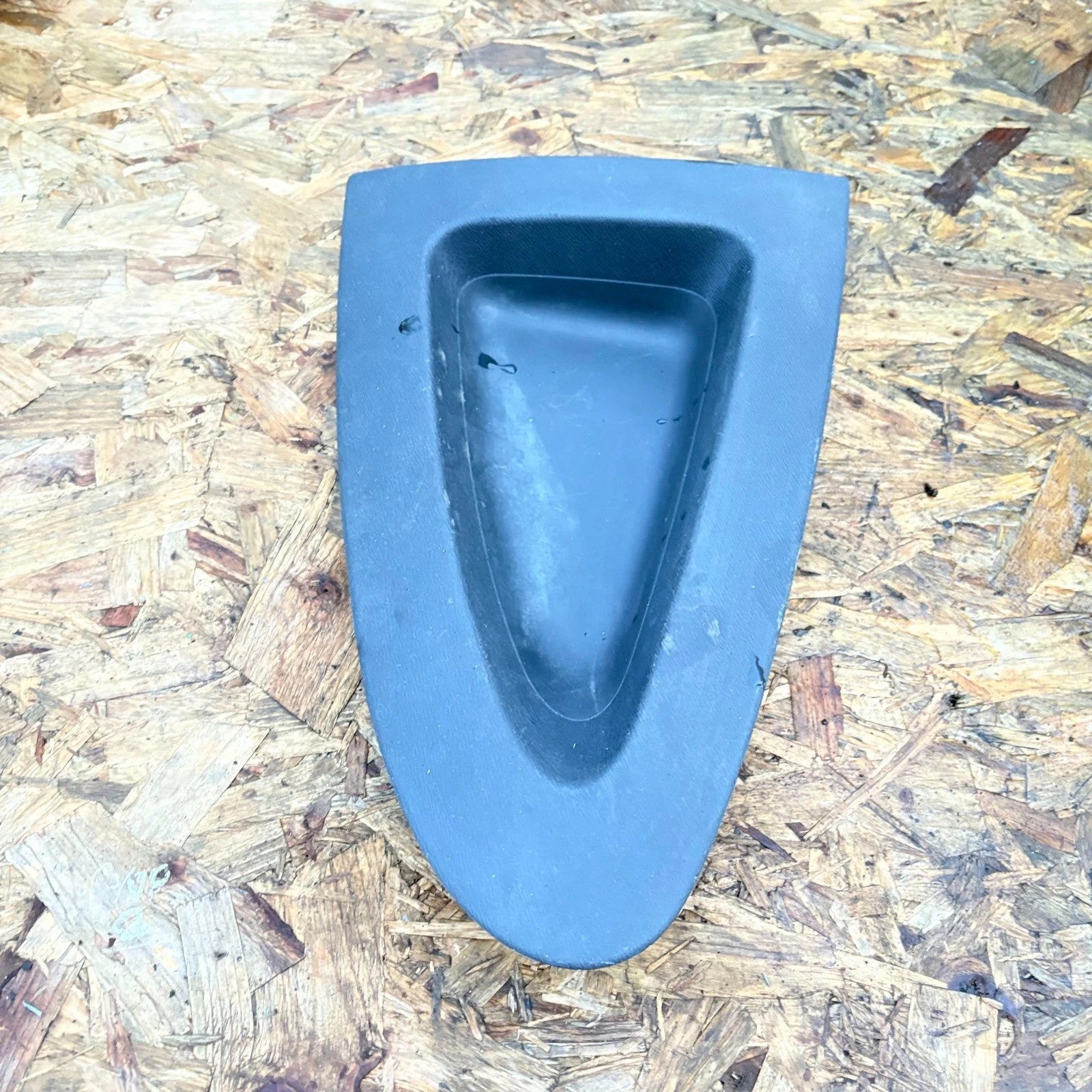 RENAULT TWINGO MK2 2007-2014 FRONT DRIVER RIGHT DASH TOP STORAGE TRIM 8200449413