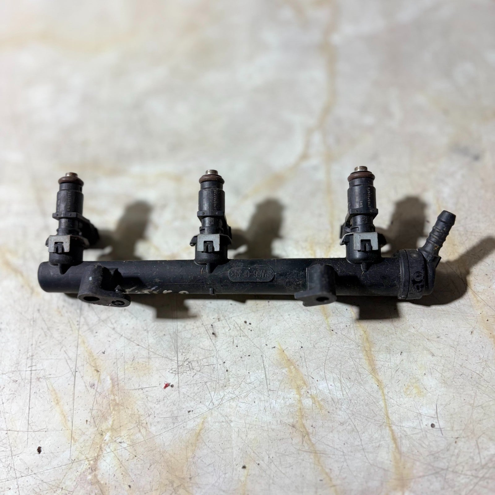 Skoda Citigo 1.0 MPI 2012-2019 Fuel Injector Rail Set 2016