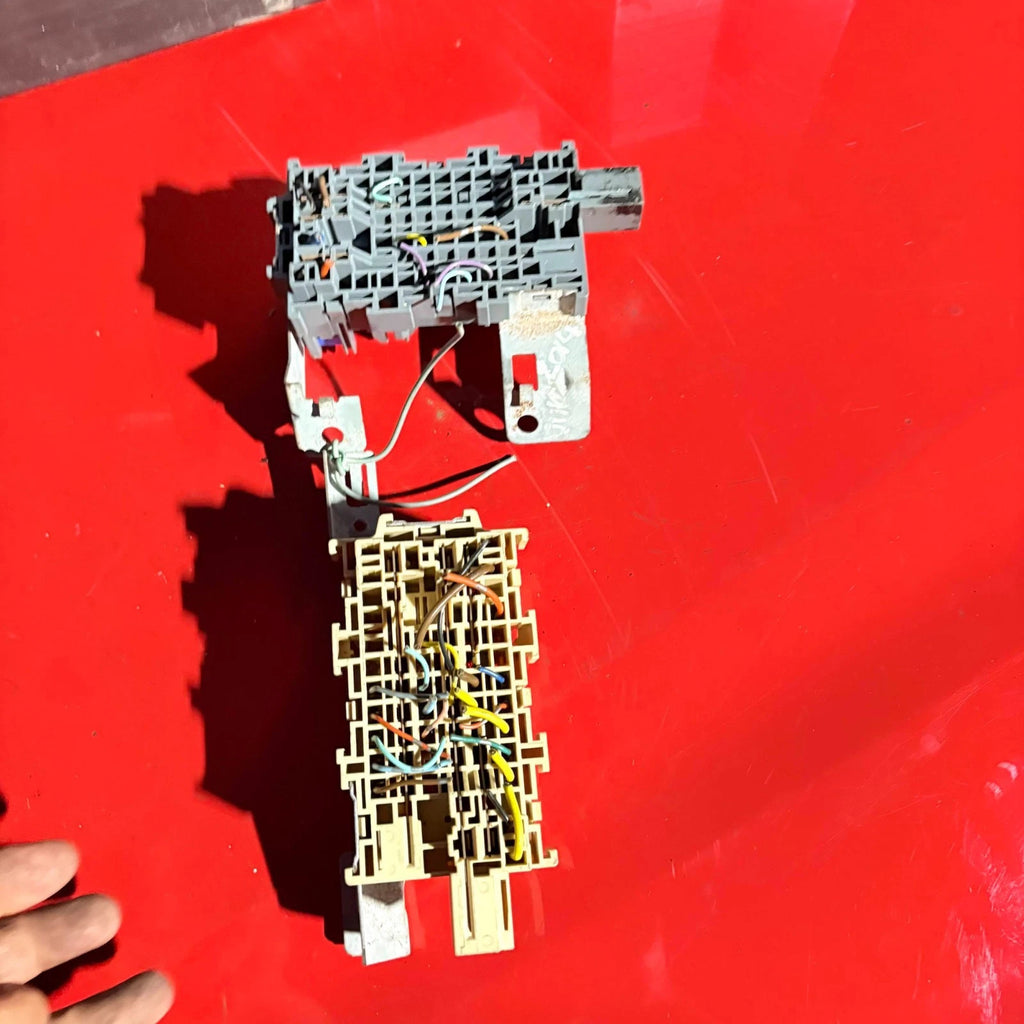 Nissan Juke Relay Fuse Box 2014
