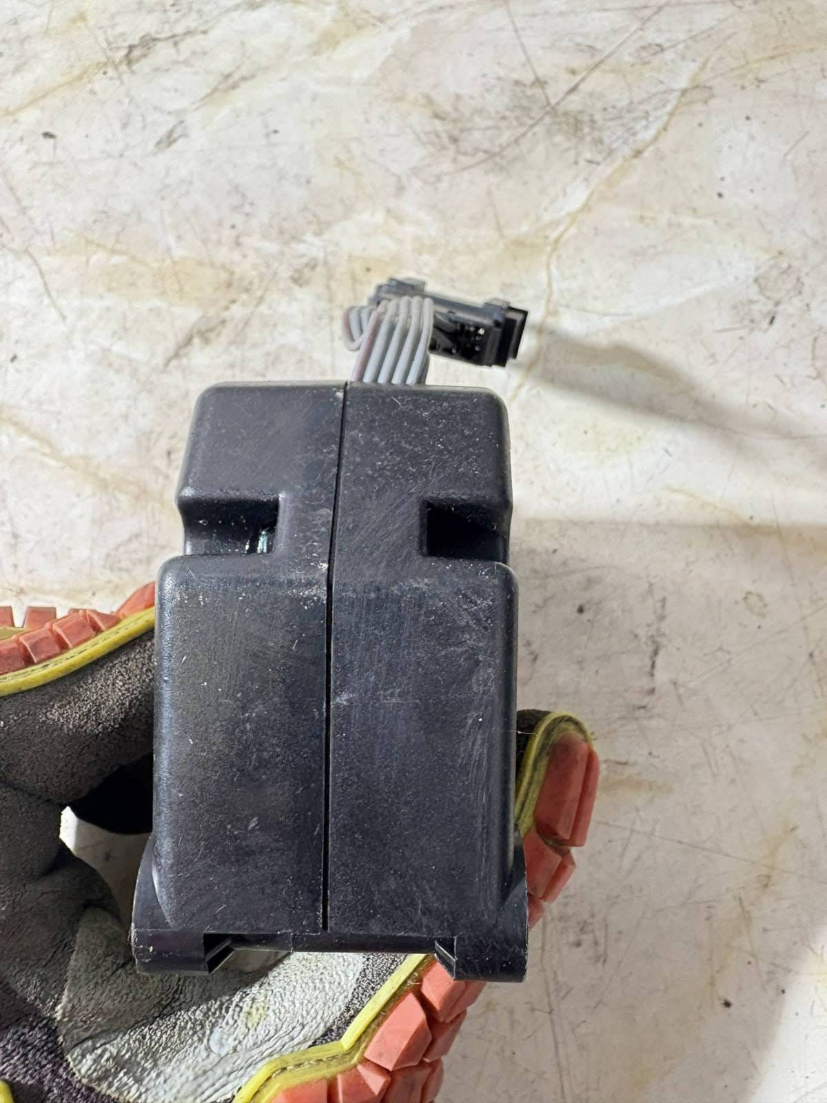 Control unit crossover VW Golf Plus Golf V 5 Jetta III 3 1K0035463D-2009
