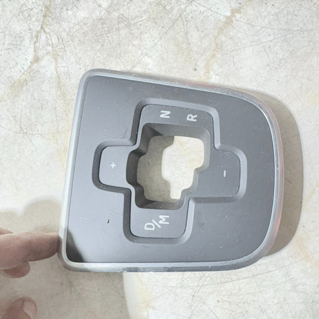Skoda Citigo 2012-2019 Gear Selector Surround Trim 100070584