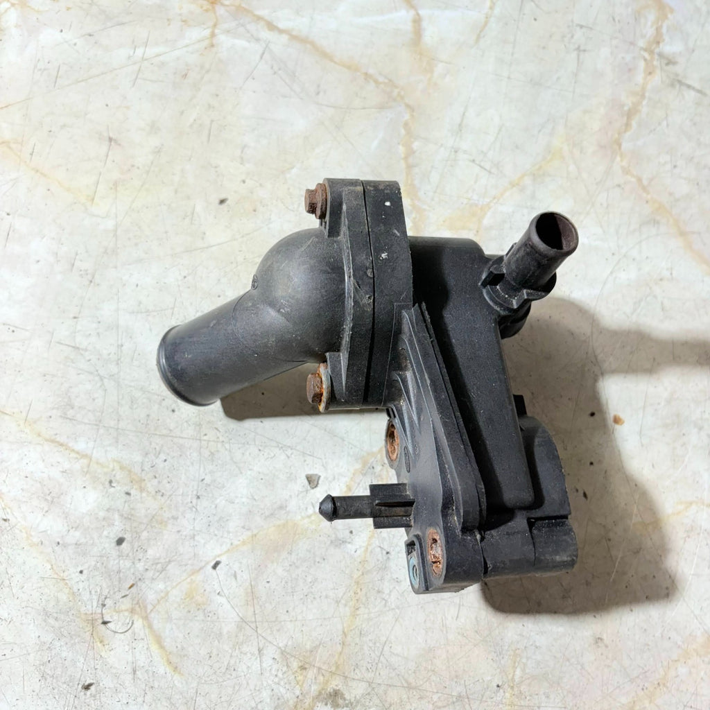 Ford Transit Connect 2002-2013 1.8 TDDi TDCi Thermostat Housing 2S4Q-8594-AB