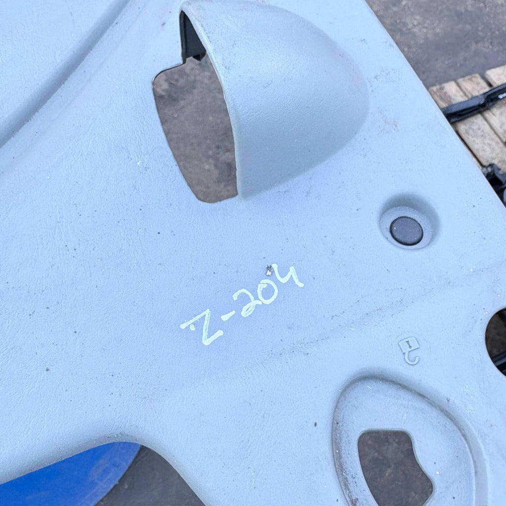Suzuki Ignis Mk2 1.3 DDiS 5 Door 2003-2007 Rear Tunnel Console 75812-86G0