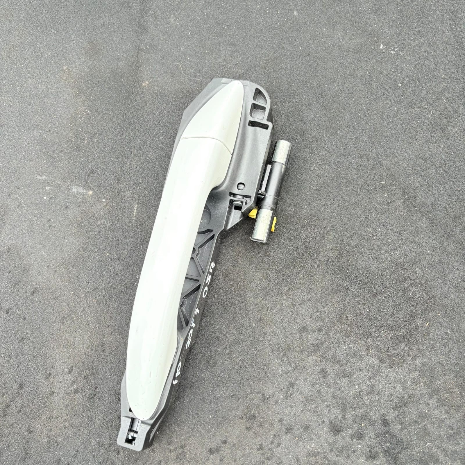 HYUNDAI I10 2013-2019 REAR RIGHT OFFSIDE OUTER DOOR HANDLE 83660