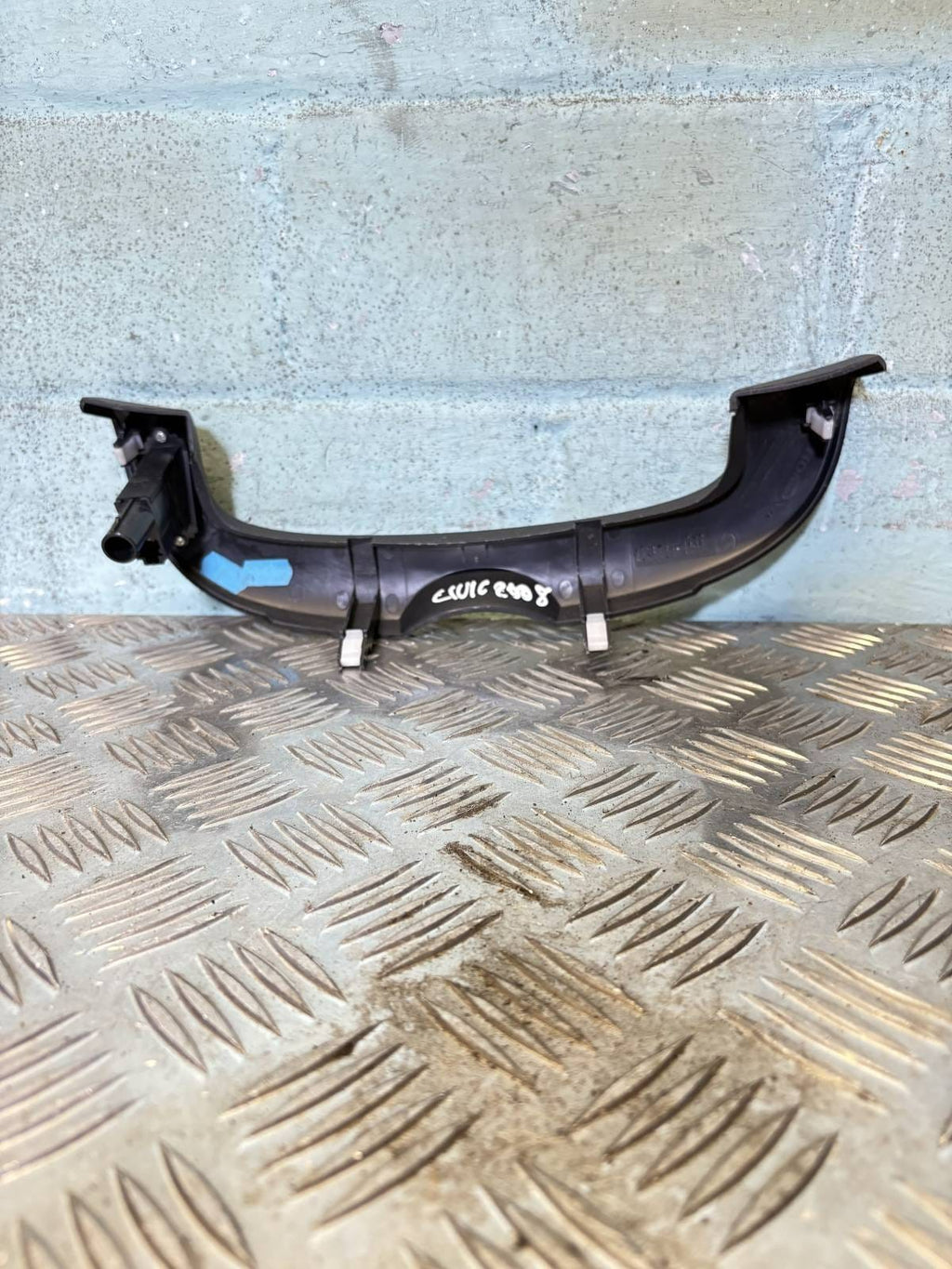 HONDA CIVIC 77210-SMG-E010-20 REV COUNTER TRIM 2008