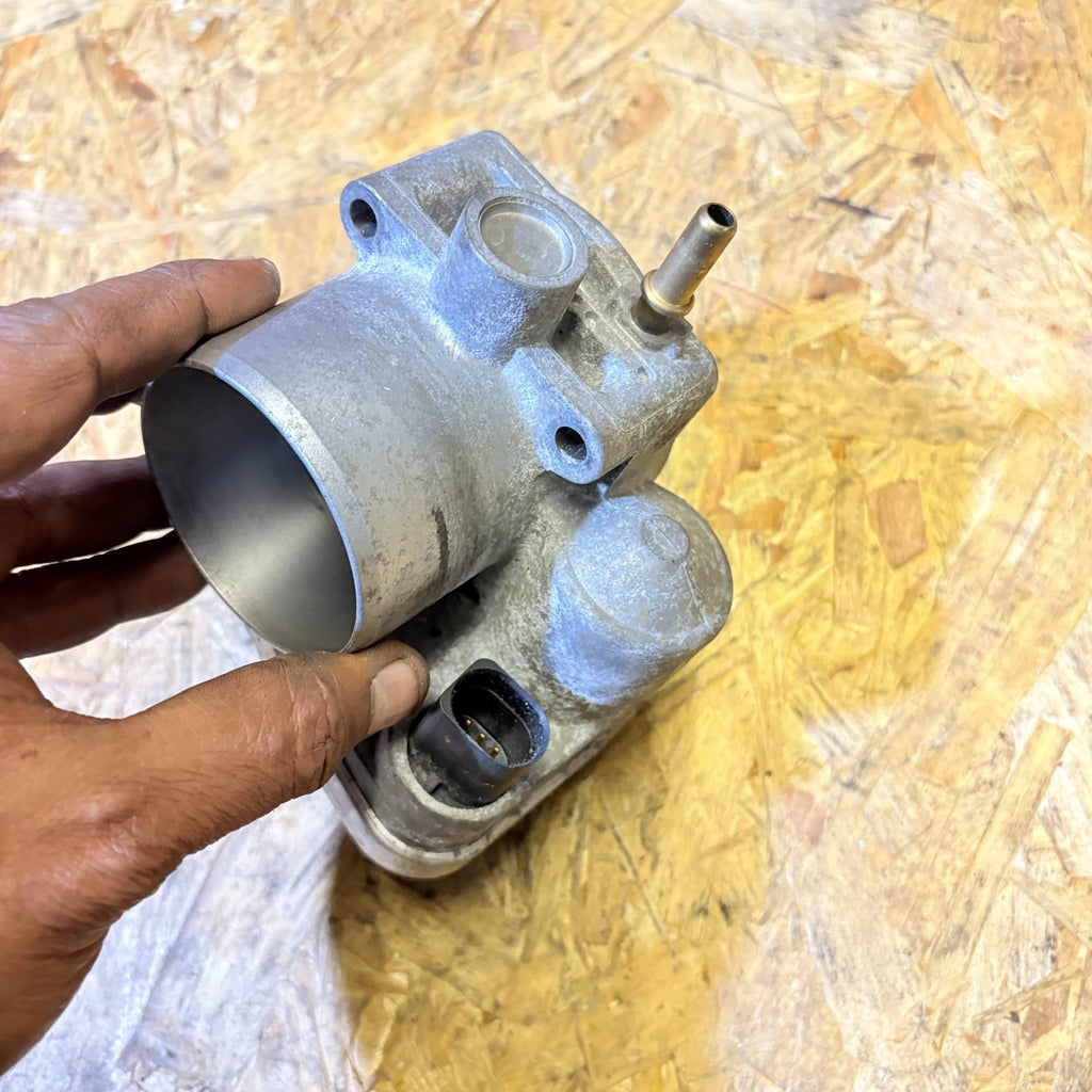 Renault Megane (2003-2006) Estate Throttle body 8200 190 230