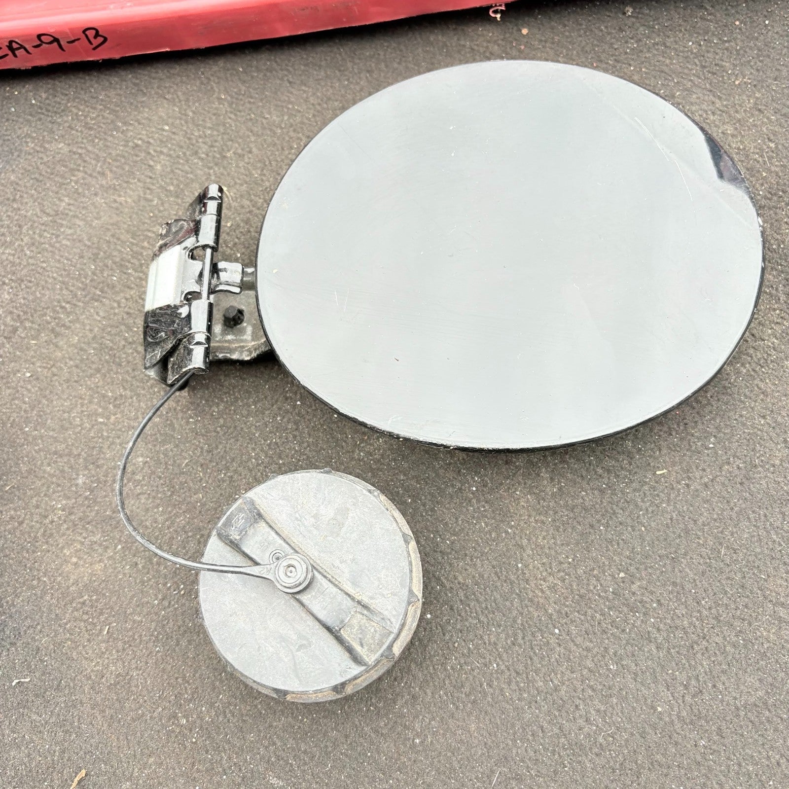 Mazda 3,5,6 Fuel Filler Flap Lid Cover 95ron/Roz
