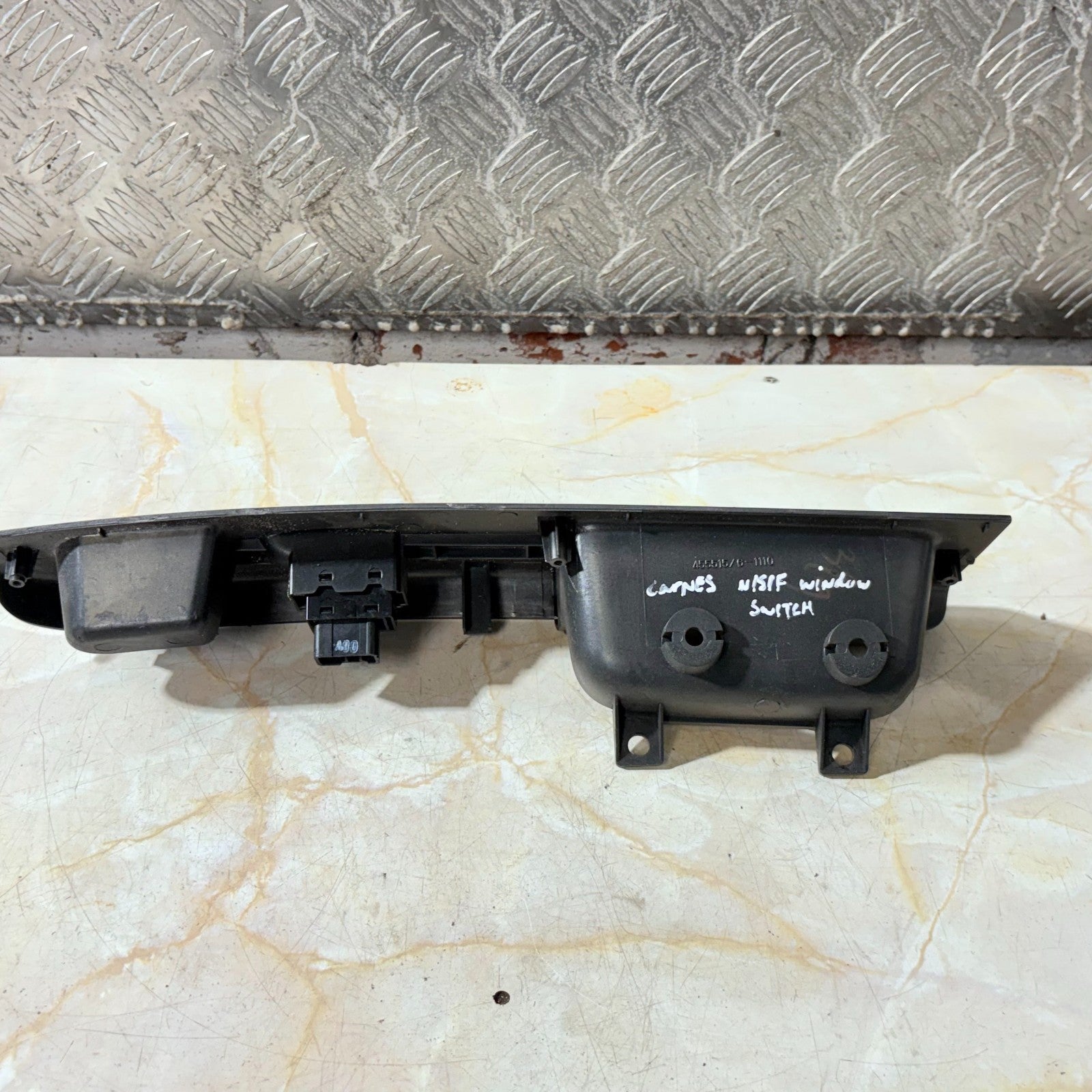 Kia Carens 2002-2006 Front Left (NS) Window Switch Door Handle Trim 455525-1110