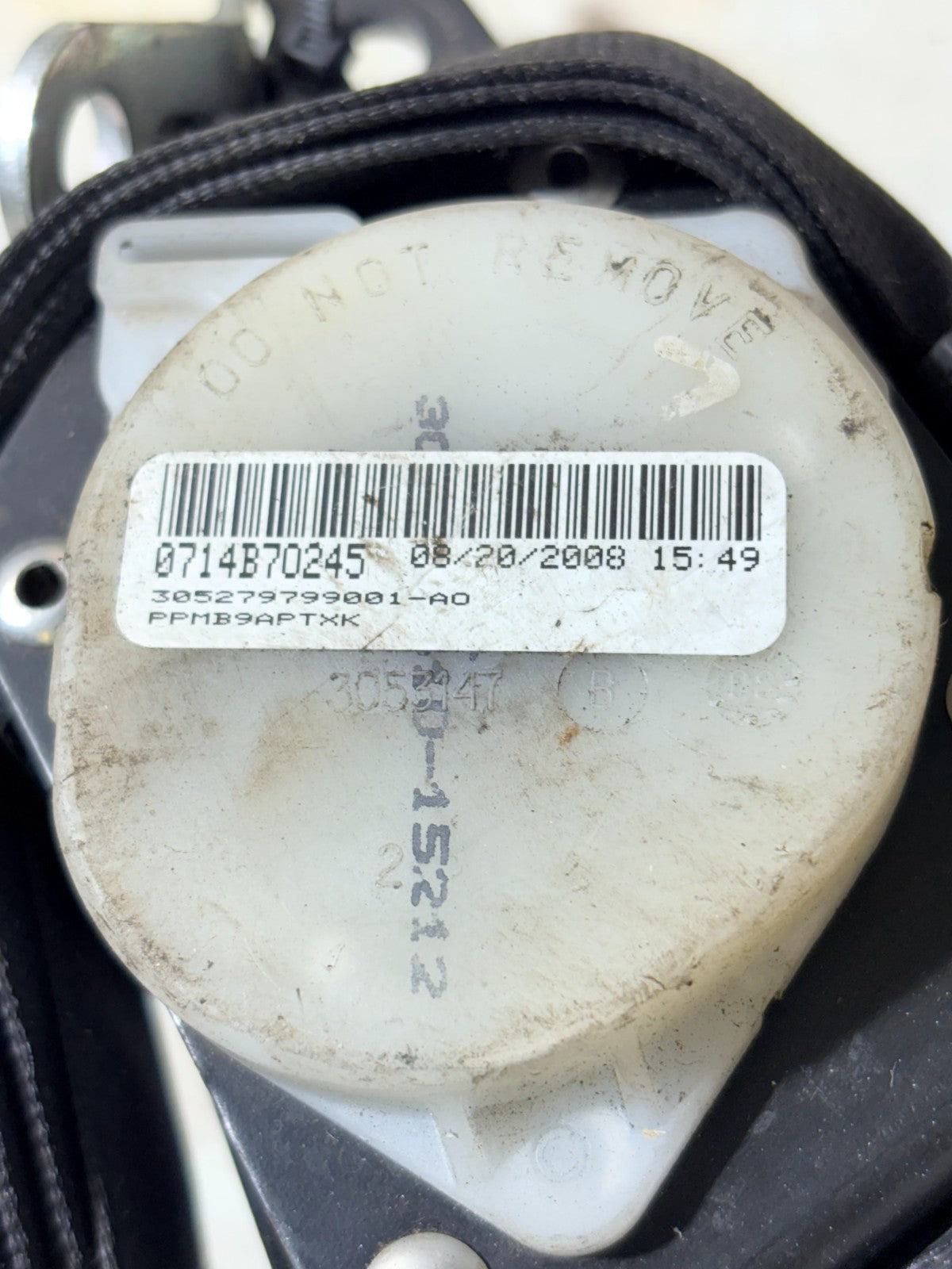 BMW 320D 2009 Rear Passenger Left Seat Belt 305279799001