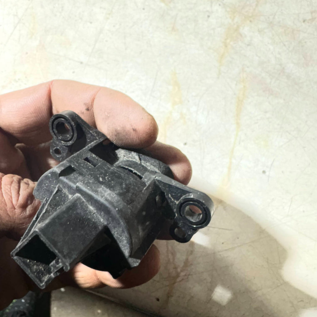INTERIOR TEMPERATURE SENSOR FOR MAZDA 3